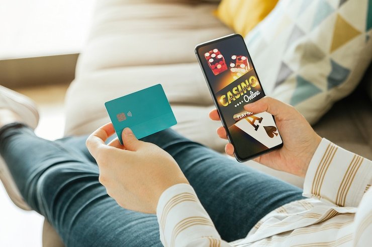 Antarmuka permainan Qiu Qiu di platform olextoto menampilkan meja kartu dan dealer profesional